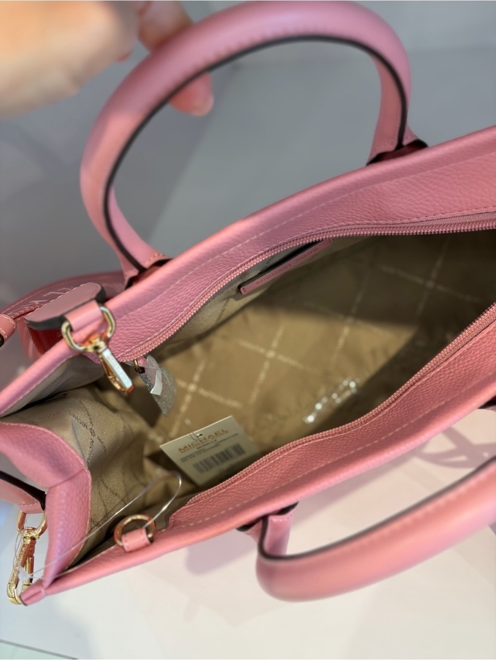 Michael Kors Mirella Medium
Logo Debossed Satchel Crossbody - Picture 9 of 11